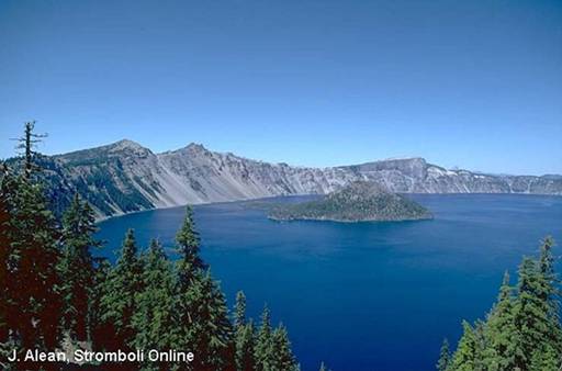 Mount Mazama (Crater Lake), USA