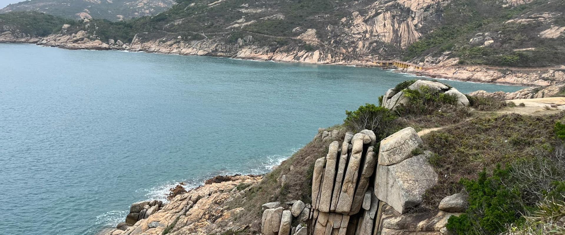 Landscape of mafic dyke and ocean 