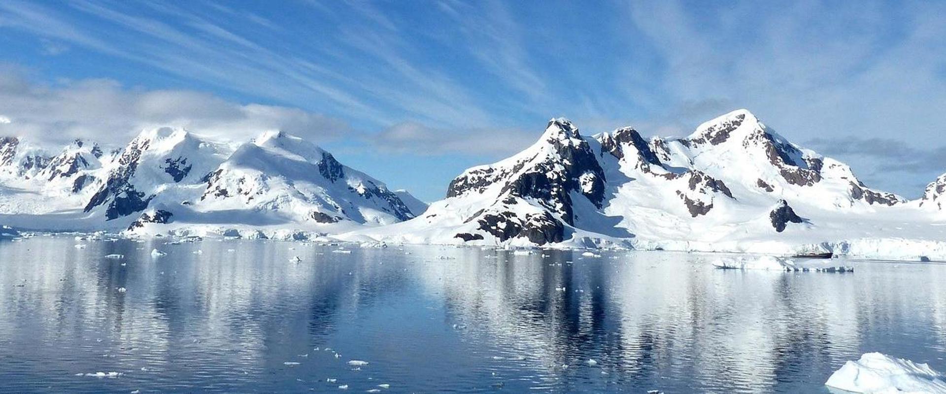 HKRG Talk Hong Kong’S Participation In China’S 41St Antarctic Expedition