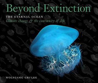 Cover image Beyond Extinction