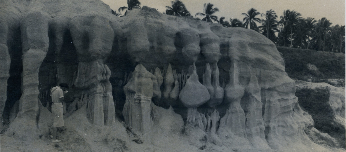 Elizabeth Alexander at Eunos Earth Quarry, Singapore, c.1948-1950. 